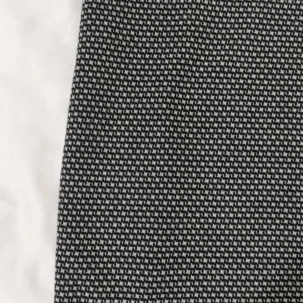 BCBGMaxAzria Pencil Skirt, Color Black/White Size XS